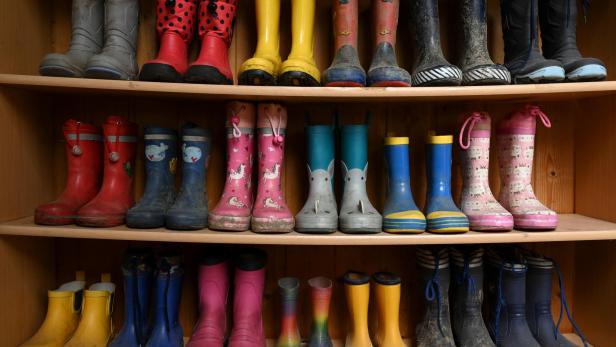 Was mit den türkis-grünen Milliarden für die Kinderbetreuung passiert ist