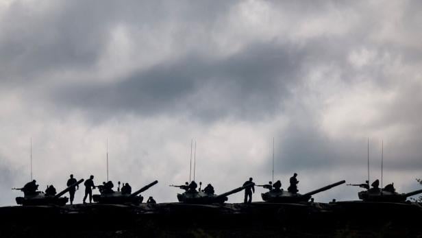 TOPSHOT-CROATIA-DEFENCE-ARMY TOPSHOT-CROATIA-DEFENCE-ARMY
