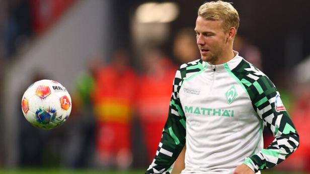 Bundesliga - Bayern Munich vs Werder Bremen Marco Grüll im Trainingsdress von Werder Bremen