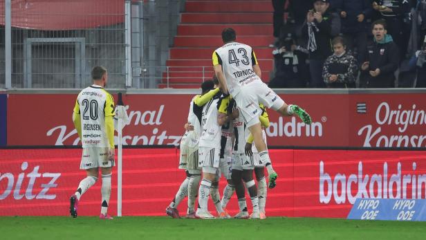 FUSSBALL: ADMIRAL BUNDESLIGA/ 11. RUNDE: LASK LINZ - GAK Der LASK gewann gegen den GAK
