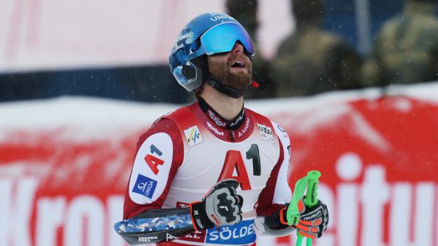 Marco Schwarz zeigte in Sölden auf