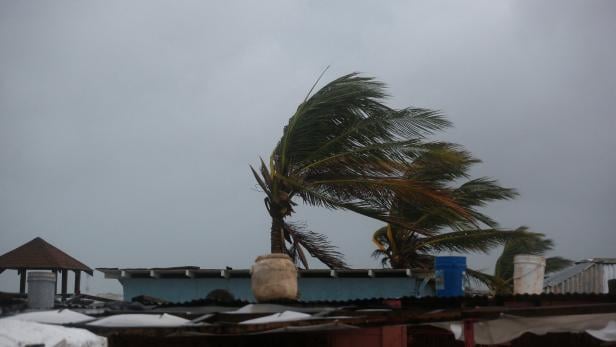 Jamaicans make preparations ahead of the arrival of Hurricane Melissa Jamaicans make preparations ahead of the arrival of Hurricane Melissa