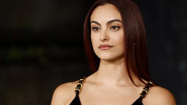 Camila Mendes