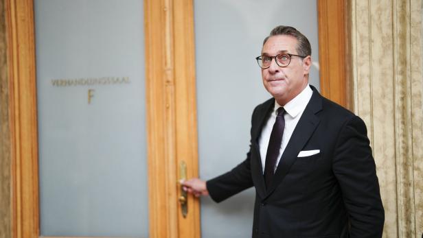 ++ ARCHIVBILD ++ STRACHE WIEDER ANGEKLAGT - VORWURF DER UNTREUE