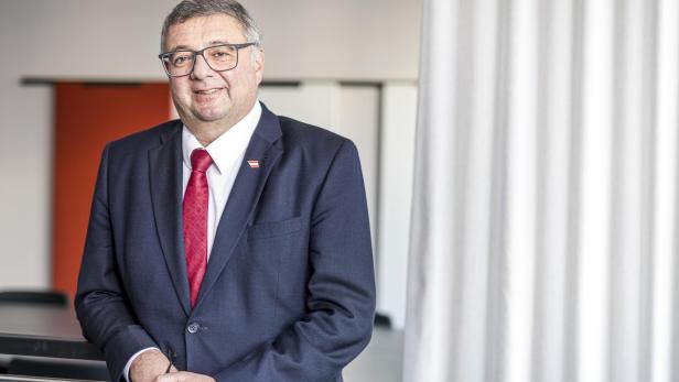 Joerg Leichtfried, Bei Gebhart SPÖ-Staatssekretär Jörg Leichtfried.