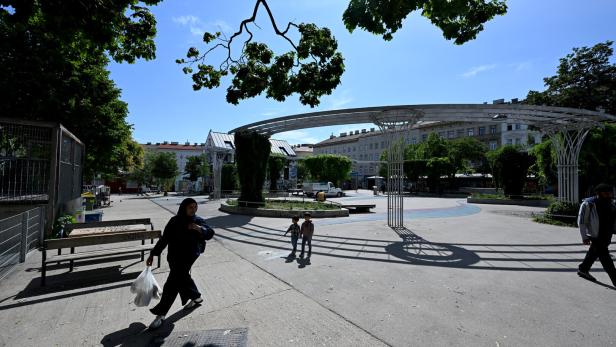 YPPENPLATZ WIRD WAFFENVERBOTSZONE YPPENPLATZ WIRD WAFFENVERBOTSZONE