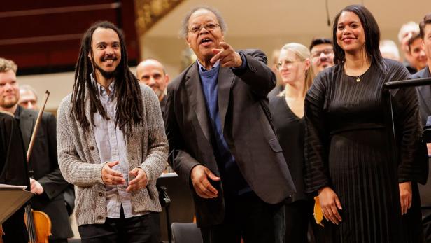 Jessie Cox, George Lewis und Hannah Kendall.