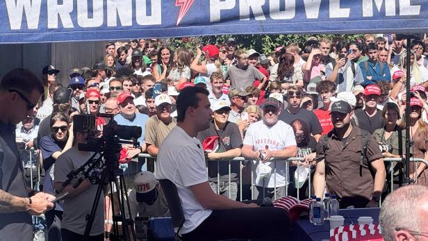 US-HOMICIDE-MASS-MEDIA-POLITICS-CRIME