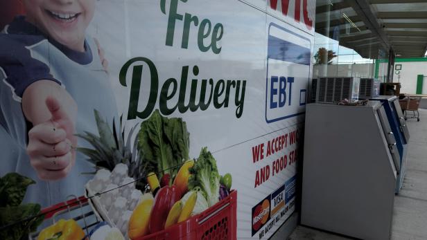 U.S. President Trump administration to use emergency funds to pay partial food aid benefits