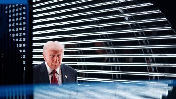 US-PRESIDENT-TRUMP-ADDRESSES-AMERICA-BUSINESS-FORUM-IN-MIAMI