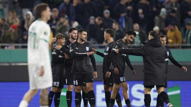 In Hütteldorf jubelten am Donnerstag nur die Rumänen