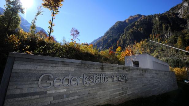 THEMENBILD:  10. JAHRESTAG DER KAPRUN-KATASTROPHE