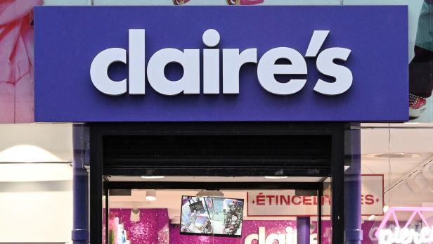 FILES-FRANCE-RETAIL-BUSINESS-ECONOMY-LABOUR