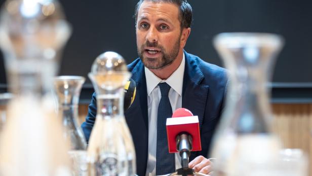 PRESSEGESPRÄCH MIT GEORG DORNAUER : DORNAUER