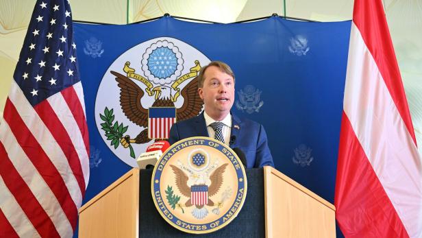 ANKUNFT DES NEUEN US-BOTSCHAFTERS, ARTHUR FISHER, IN ÖSTERREICH