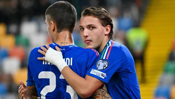 Italienische Fußballer bei der Begegnung gegen Israel