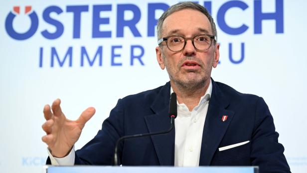 PK FPÖ "STARTSCHUSS FÜR DIE CORONA-AUFARBEITUNG": KICKL