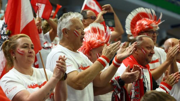 Österreichs treuer Fan-Anhang ist auch in Bologna gefragt