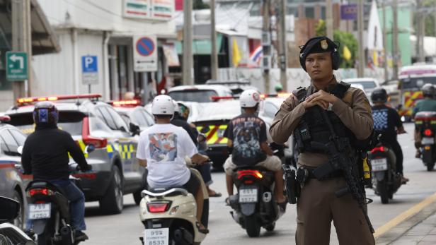 Several killed and injured in Bangkok market shooting