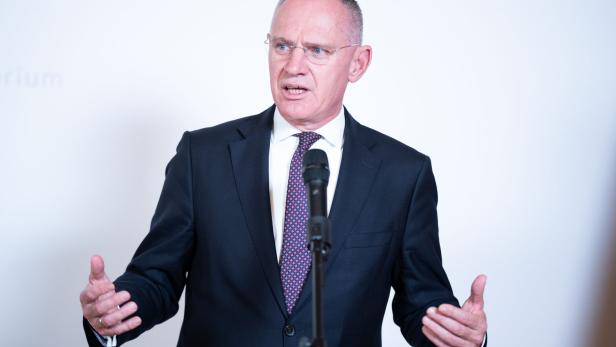 DOORSTEP NACH TREFFEN VON INNENMINISTER KARNER UND SCHWEDISCHEM MIGRATIONSMINISTER