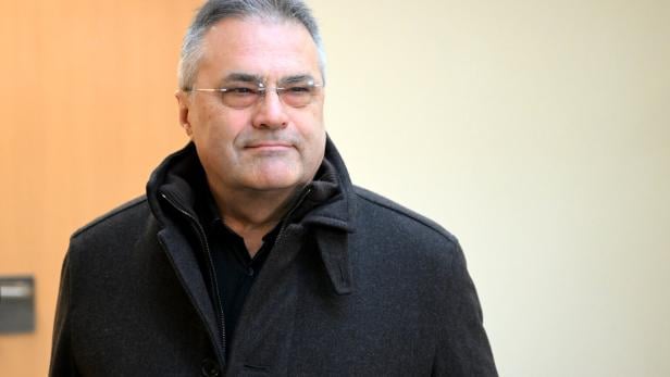 Der ehemalige Verfassungsschützer Egisto Ott wird von der Staatsanwaltschaft bezichtigt, für den russischen Geheimdienst tätig gewesen zu sein.