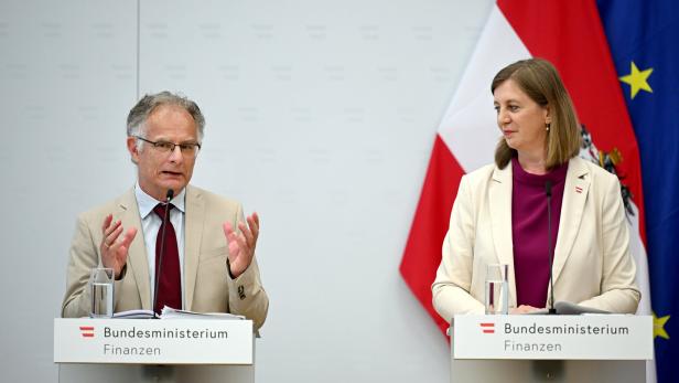PK ?FINANZONLINE?: MARTERBAUER / EIBINGER-MIEDL