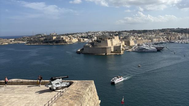 Blick auf  den Hafen der Hauptstadt Valletta. 