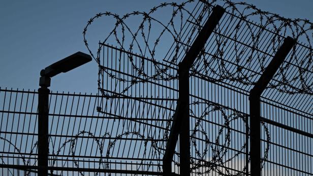 FRANCE-POLITICS-CRIME-PRISON