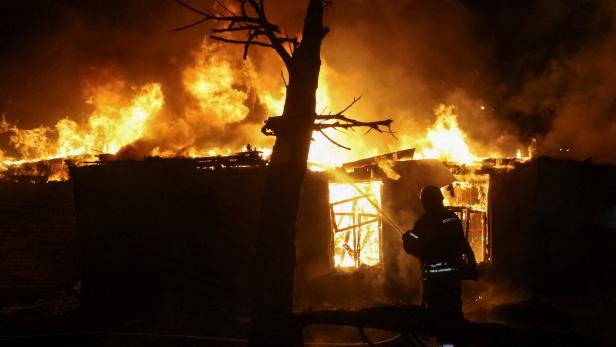 Ballistische Raketen hinterlassen verheerende Schäden 