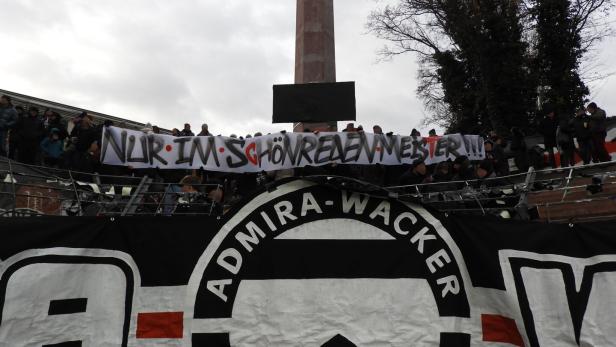 Admira-Fans sind wütend