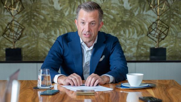 ÖVP-Stiftungsrat Gregor Schütze im Gespräch