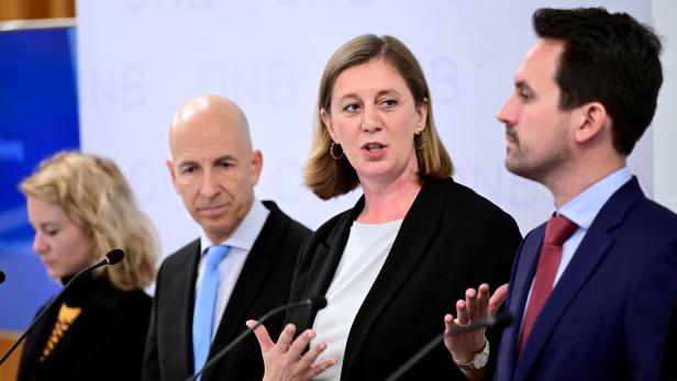 PK OESTERREICHISCHE NATIONALBANK: HOLZLEITNER / KOCHER / EBINGER-MIEDL / WIEDERKEHR