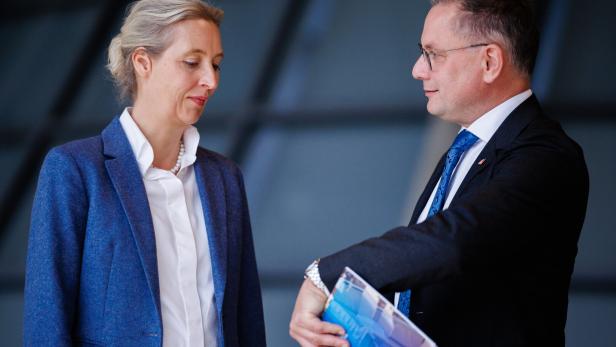 Trumps USA oder Putins Russland? Die AfD-Doppelspitze Alice Weidel und Tino Chrupalla ist sich uneins im außenpolitischen Kurs der Partei. 