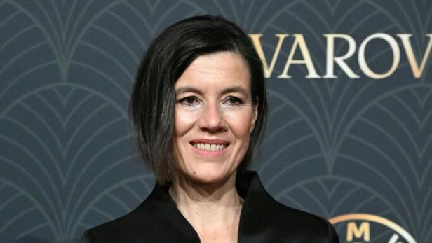 KURIER ROMY-GALA: PIA HIERZEGGER