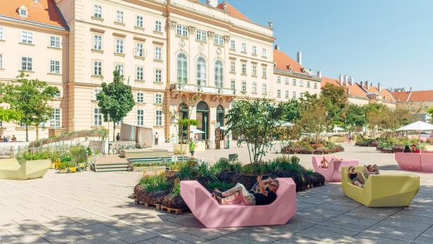 Enzi Farbvoting 2026: Punschkrapferlrosa und Sodazitrongelb ziehen ins MQ ein