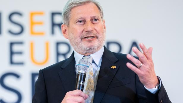 ++ ARCHIVBILD ++ EX-EU-KOMMISSAR HAHN WIRD OENB-PRÄSIDENT