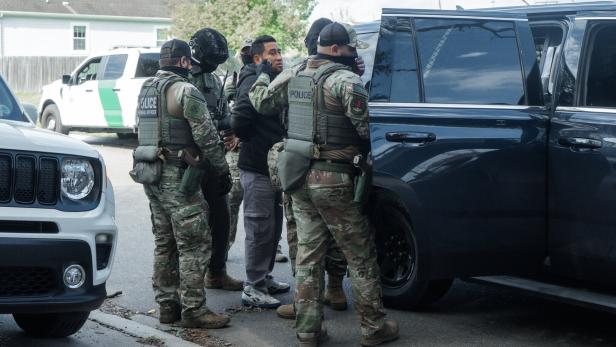 Border Patrol launches 'Catahoula Crunch' immigration crackdown in New Orleans