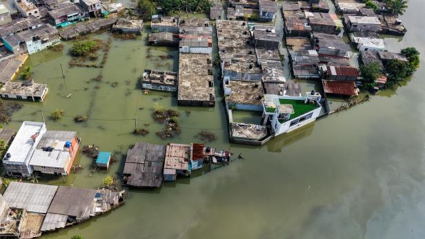SRI LANKA-CLIMATE-WEATHER-FLOOD