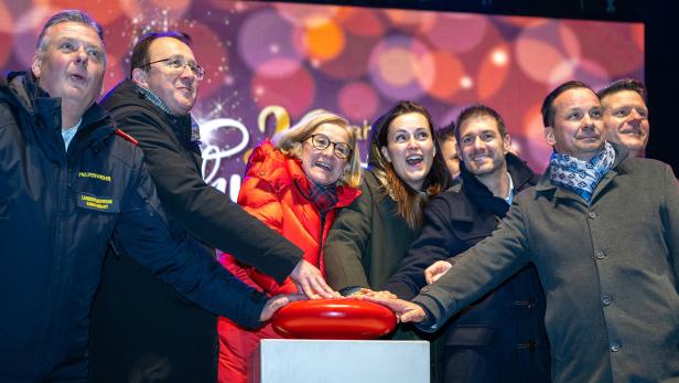 Fahrafellner, Stadler Mikl-Leitner Adventmarkt