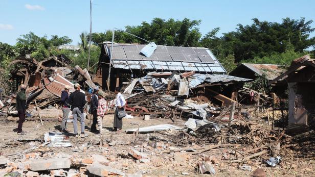 MYANMAR-CONFLICT-AIRSTRIKE