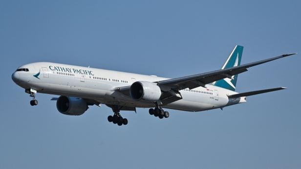 FILES-HONG KONG-CHINA-AVIATION-CATHAY-BOEING