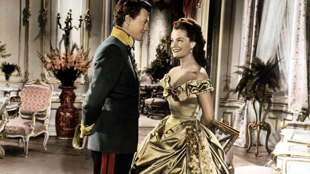 Kaiser franz Joseph und Sissi in "Sissi, die junge Kaiserin".