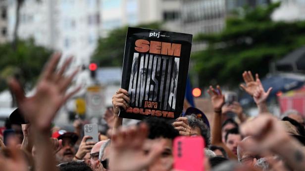 BRAZIL-POLITICS-CONGRESS-PROTEST