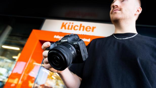 Canon EOS R6 Mark III