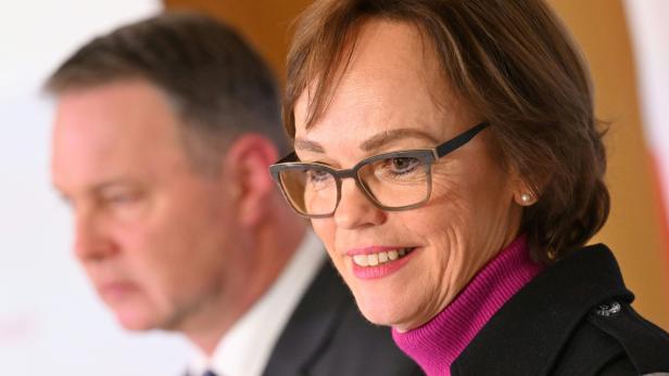 BEKANNTGABE DER NEUEN GESCHÄFTSFÜHRUNG DER BUNDESTHEATER-HOLDING GMBH: BABLER / HAMMERSCHMID