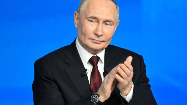 RUSSIA-POLITICS-PUTIN-PRESSER