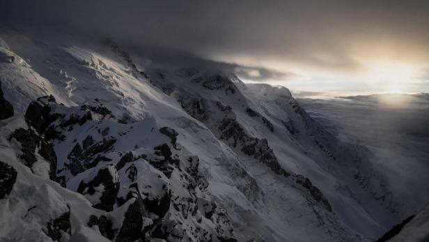 FILES-FRANCE-SPORT-OLY-2030-POLITICS-ENVIRONMENT-CLIMATE