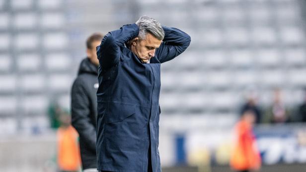 FUSSBALL: ADMIRAL BUNDESLIGA/ 13. RUNDE: WSG TIROL - SK RAPID WIEN