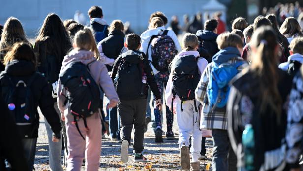 Eine Menschenmenge in Wien.