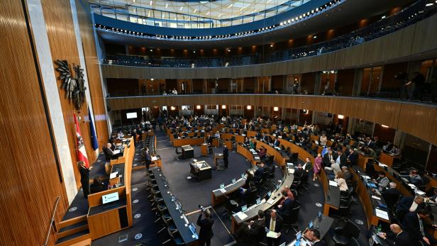 NATIONALRAT: WIEDERKEHR (NEOS)